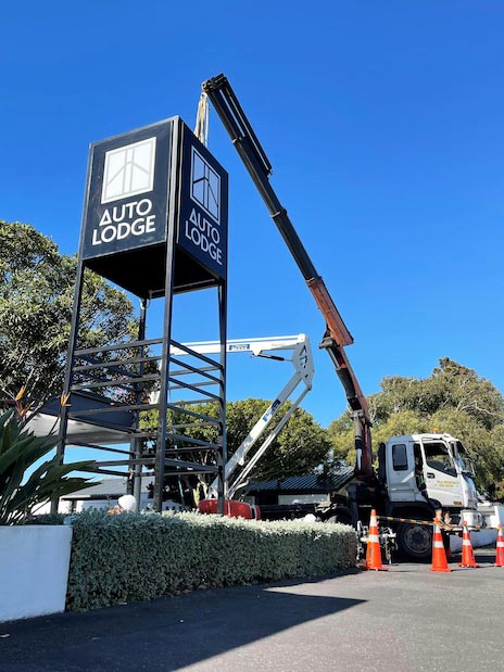 Hiab Installation of Road Side Sign