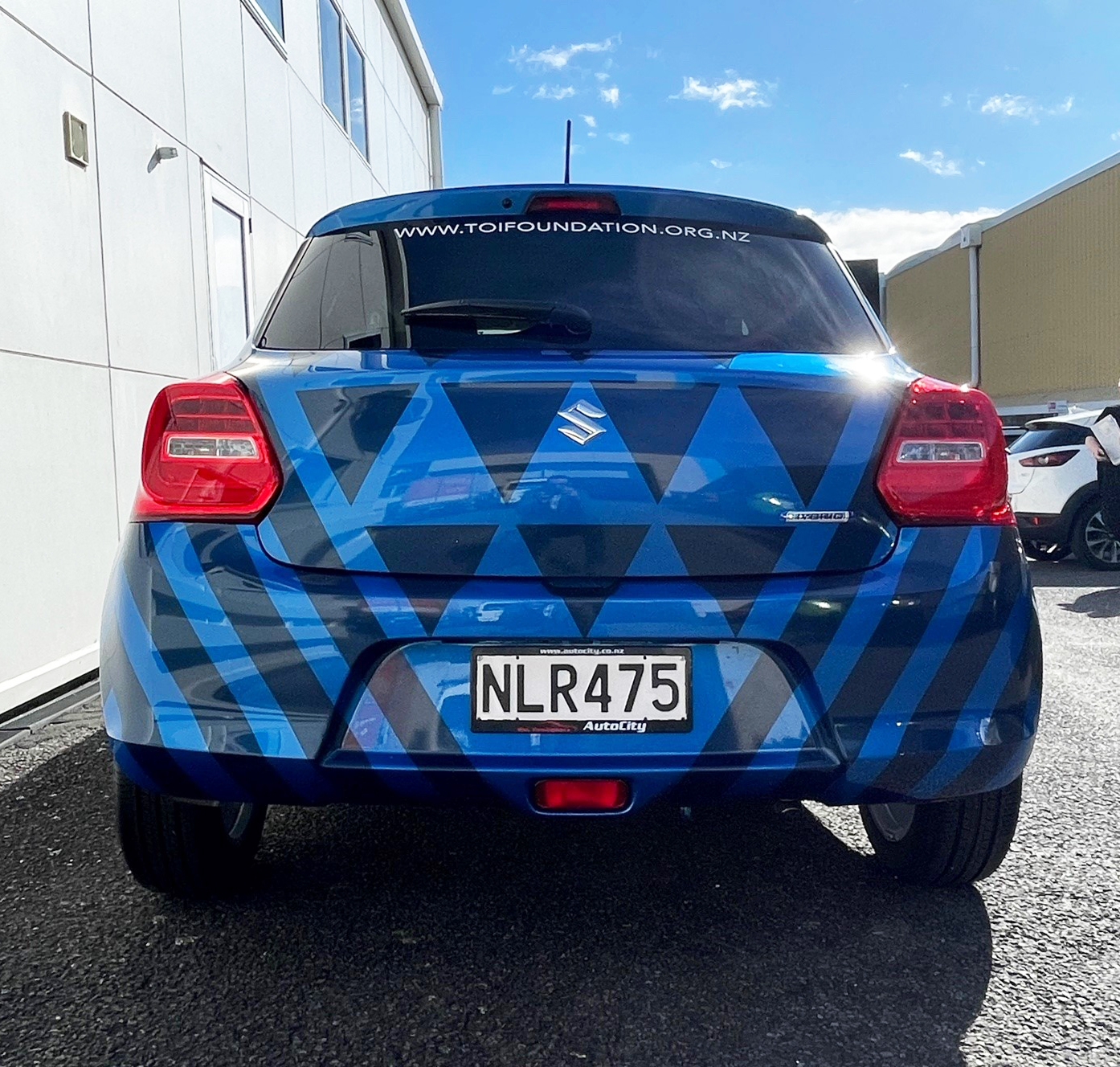 Seamless branded wrap for Toi Foundation car